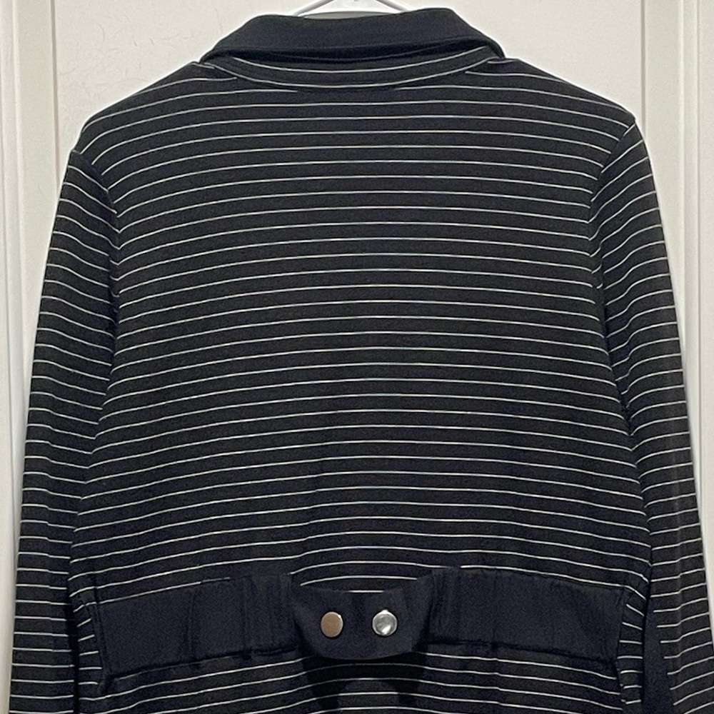 CAbi #3378 Sprint Jacket Medium Full Zip Stripe Curved Back Hem Pockets Black - Picture 8 of 12